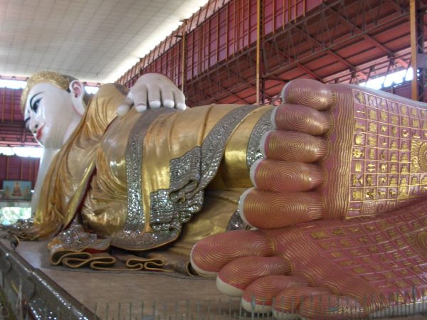 YANGON - Buddha reclinato - Chaukhtatgy